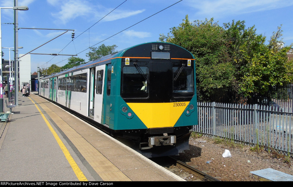 D-Train Class 230 230005 ex London Underground D78 Stock